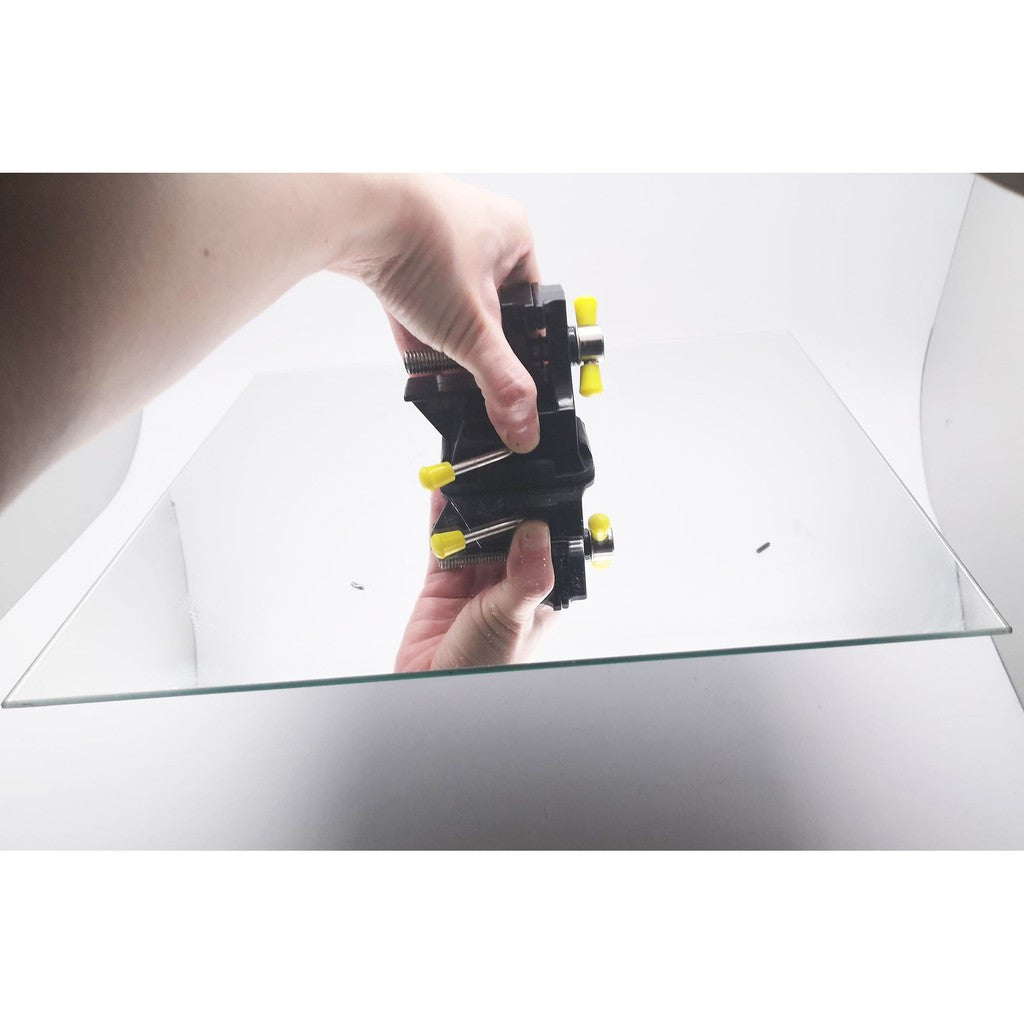 Mini Bench Vise clamp for hand craft and scale modeling