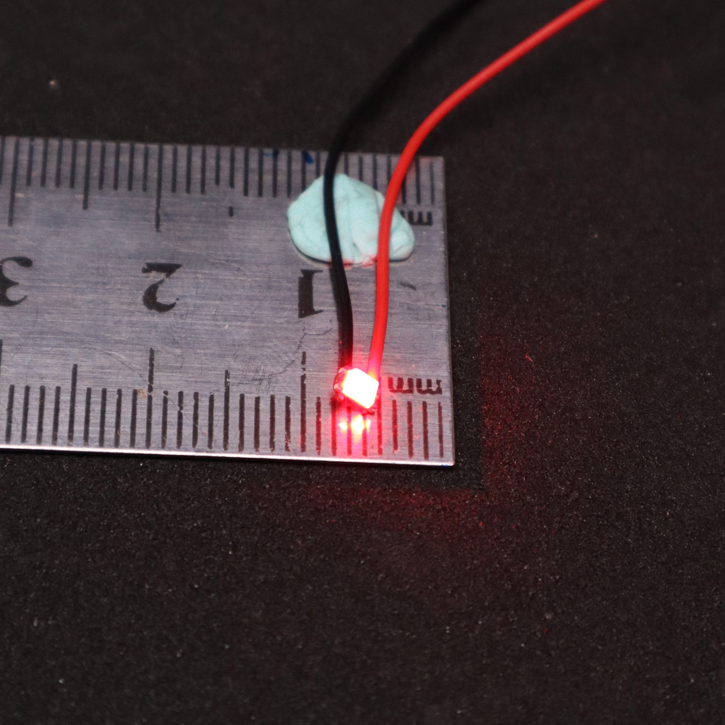 Micro LED / Super Bright LED / 3mm SMD LED (2 Pcs)